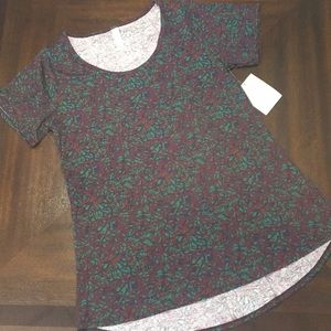 LuLaRoe Small Classic Tee